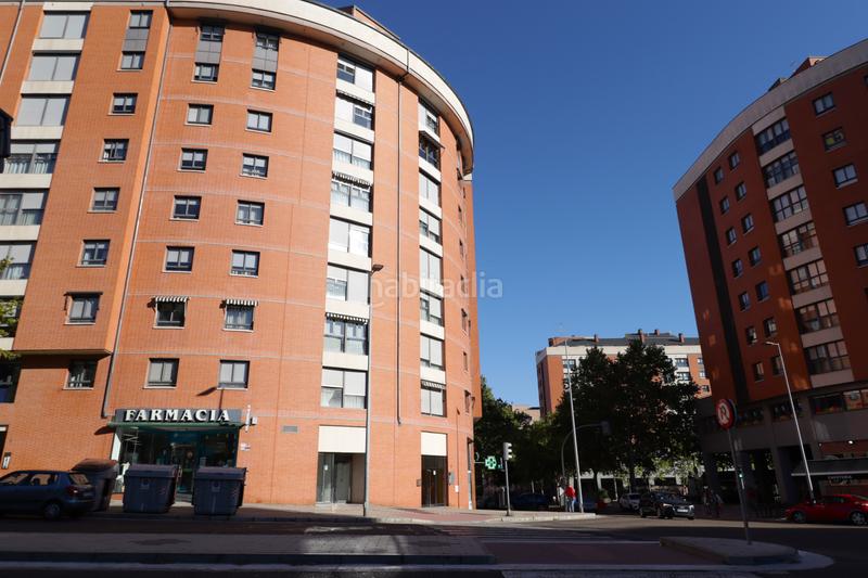 Foto 7b1f8705-834d-41eb-b346-ef66341337cb. Pis a calle amadeo arias 32 a Parquesol Valladolid