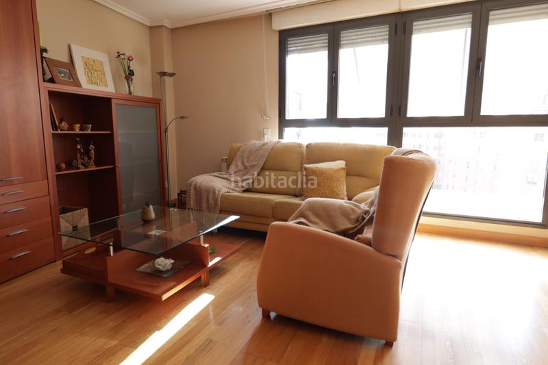 Foto b0b57f04-603a-4eb4-ab70-a99019c7935c. Pis a calle amadeo arias 32 a Parquesol Valladolid