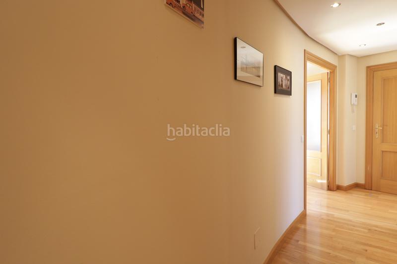 Foto b4f6ad9b-abe7-4e09-add2-be8e3f747b07. Pis a calle amadeo arias 32 a Parquesol Valladolid