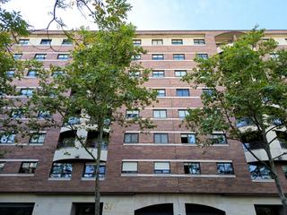 Affitto Appartamento  Calle juan garcía hortelano. Vivienda sin amueblar en parquesol, cerca de colegios, autobuses