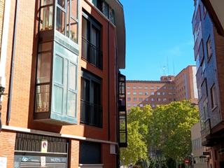 Alquiler Piso  Calle prado. Estudio seminuevo, diáfano y con muebles a estrenar en la zona s