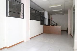 Local Comercial en Calle centro 2. Local comercial junto a la plaza de los vadillos