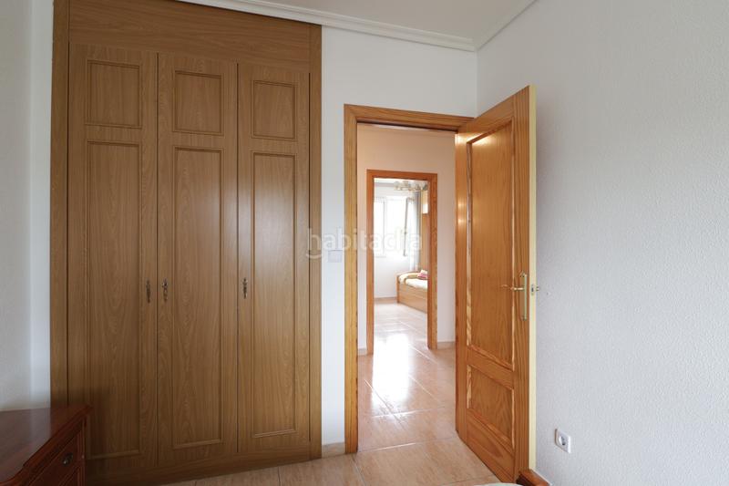 Foto f674c2fe-2584-4062-8969-92e29842be71. Casa adossada a camino cementerio 5 a Villanubla