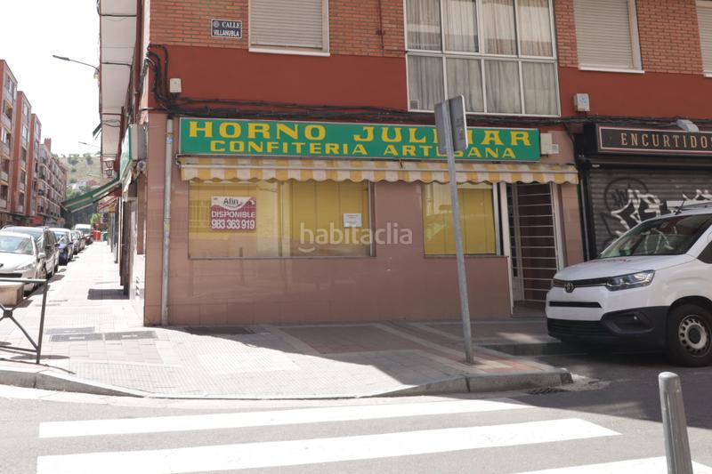 Foto 40bf2583-ed82-4778-ac2b-8b0fc3be245b. Locale commerciale in calle neptuno 10 in La Victoria - Puente Jardín Valladolid