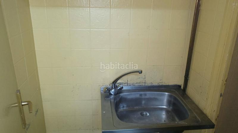 Foto be6707bc-10cf-4f4e-870f-76e79b7fd554. Locale commerciale in calle neptuno 10 in La Victoria - Puente Jardín Valladolid