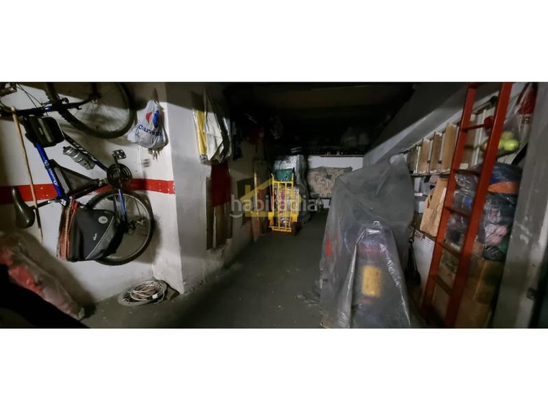 Foto c9fa0a79-3b74-41a9-9a53-c78fbd0d20c7. Aparcament cotxe a Garrido Sur Salamanca