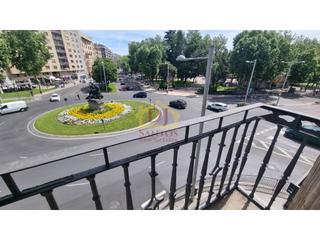 Edifici  N/a. Djsantos le ofrece en venta edificio entero restaurado y rehabil