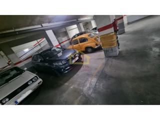 Aparcament cotxe  N/a. Djsantos le ofrece plaza de parking abierta en la zona del corte