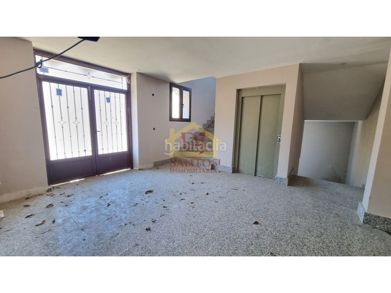Foto 87d5a055-935d-4685-990c-13fa74461169. Edifici a Alberca (La)