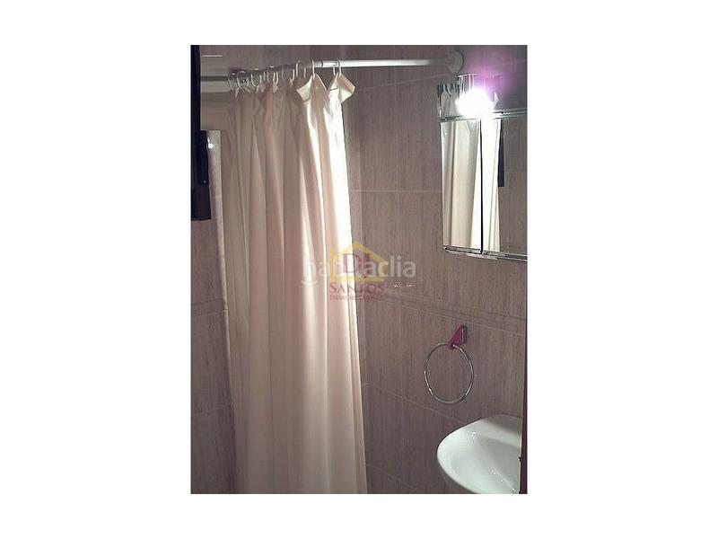 Foto 2cbabfa7-8b69-43ae-ad56-b2b236b3aa45. Flat with heating in Pizarrales Salamanca