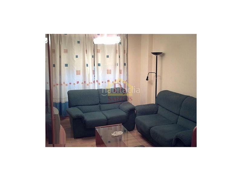 Foto 42a9c36b-c677-431b-aded-e89e775cca45. Flat with heating in Pizarrales Salamanca