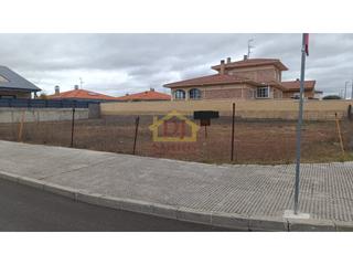 Terreny residencial  N/a. Djsantos le ofrece parcela urbana de esquina en los almendros, v