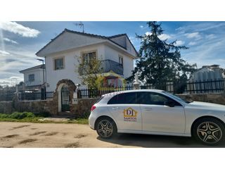 House  Vereda las cecilias. Chalet individual rustico a tan solo 10 minutos de salamanca. se