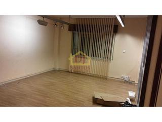 Oficina  N/a. 2 oficinas en venta, en primera planta. junto a la avenida portu