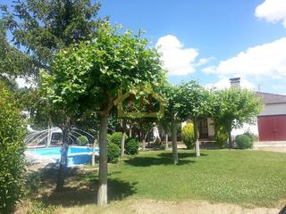 Terreny residencial a Calle ur-3 16. Parcela venta parada de arriba