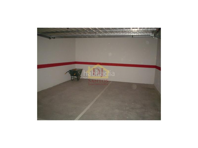 Foto 3864e109-fea6-41bb-9782-a7fb8f5045b4. Posto auto in Pizarrales Salamanca