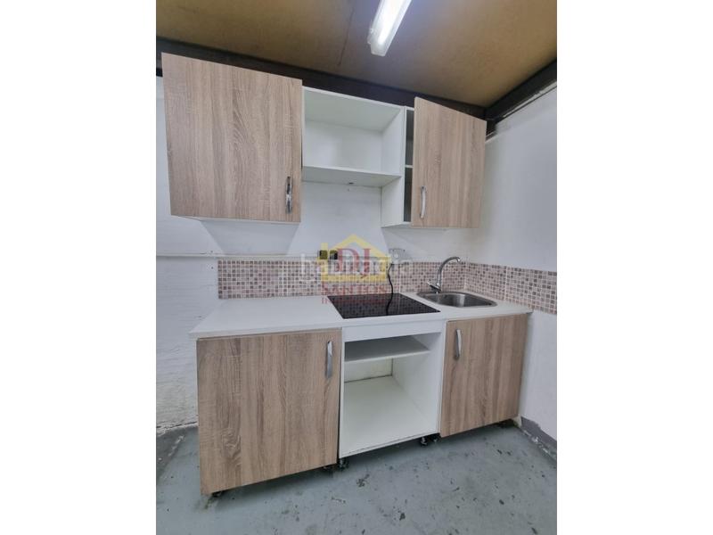 Foto 587c6347-06d8-43ab-bab6-7c8efac56676. Rent duplex with parking in Vidal Salamanca