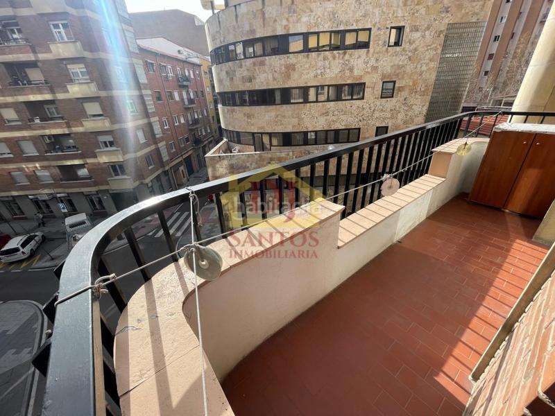 Foto 81518dfb-3100-4b75-875f-0599f1d7e669. Location appartement dans Garrido Sur Salamanca