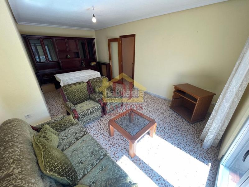 Foto 9c68583a-0b4d-450d-89e5-1154d9affc94. Location appartement dans Garrido Sur Salamanca