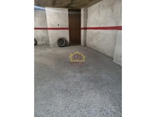 Parking coche  N/a. Plaza garaje con amplio trastero en en plena avenida italia para