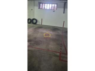 Autoparkplatz  N/a. Djsantos le ofrece plaza de parking junto al corte inglés