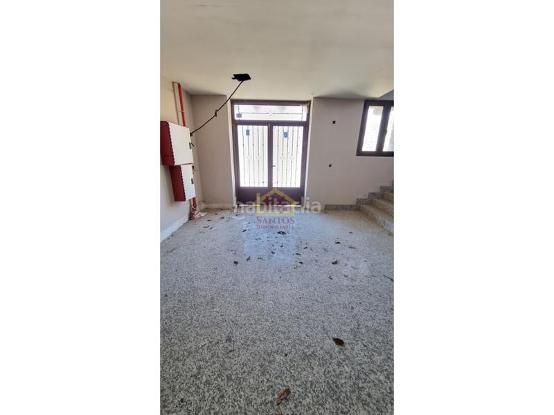 Foto 09ec7d97-7d44-43c0-a2f6-73bd2aaef5dc. Local comercial a Alberca (La)