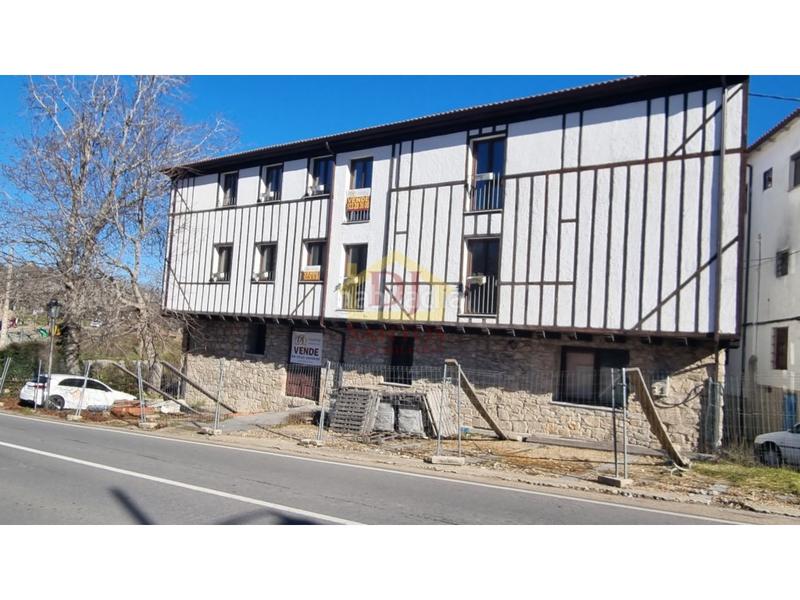 Foto 52bdcbf6-e564-4062-9b17-543a145dca6b. Local comercial a Alberca (La)