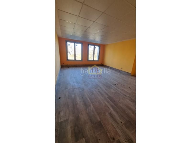 Foto 8066f319-aa5f-4701-8177-9dd810dfe439. Local comercial a Alberca (La)