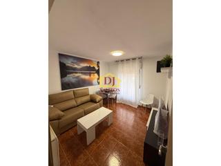 Location Appartement  Calle arapiles. Atencion estudiantes o trabajadores piso reformado junto estació