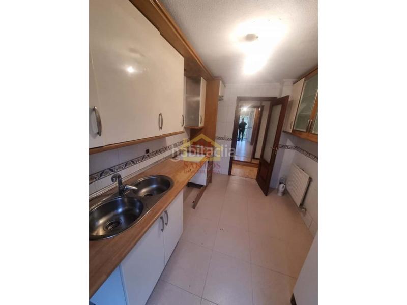 Foto 3a299c4a-1b10-4b24-929d-ac9412cbe154. Pis amb aparcament a Vistahermosa Salamanca