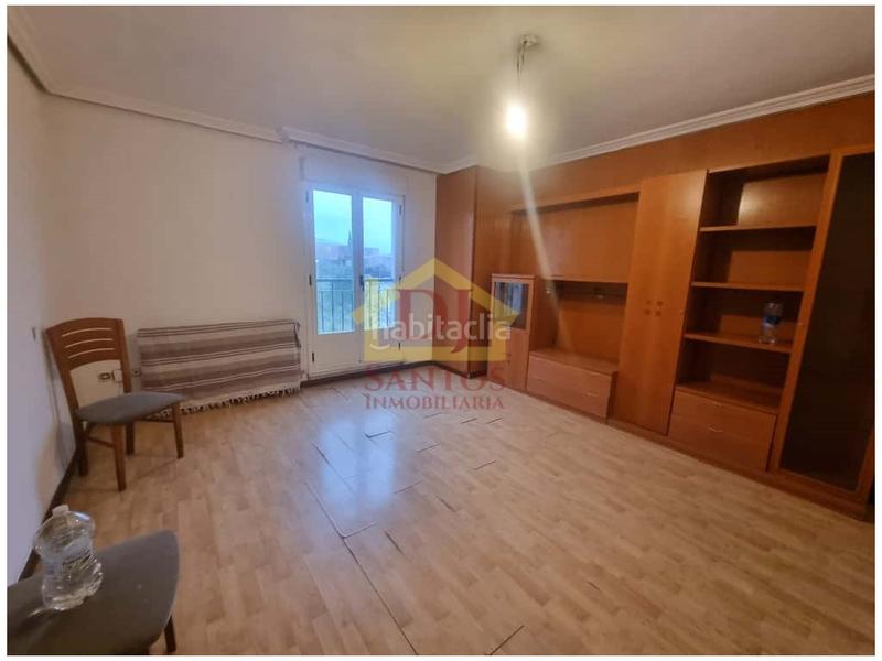 Foto 7cc3caa0-0d1c-4e7c-909e-457bd4652740. Pis amb aparcament a Vistahermosa Salamanca