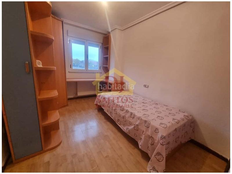 Foto a0f85646-63e3-4dac-a308-ca347a0a13c9. Pis amb aparcament a Vistahermosa Salamanca