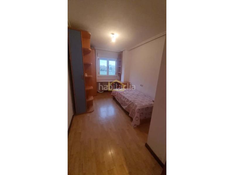 Foto b863efb5-6e37-41bf-8fd8-18db065f17ec. Pis amb aparcament a Vistahermosa Salamanca