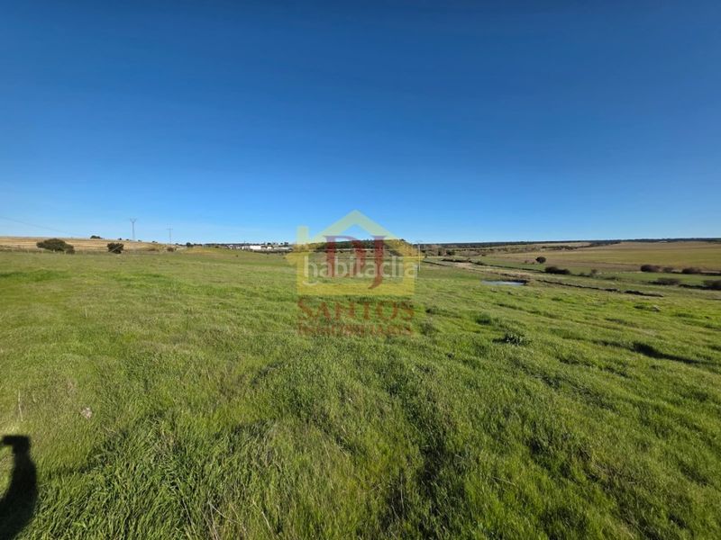 Foto a7e2b5a4-a771-4543-b309-3e0fad26f061. Casa a Mozárbez