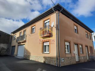 Duplex  Camino estacion. Duplex con garaje a falta de remates en la maya.