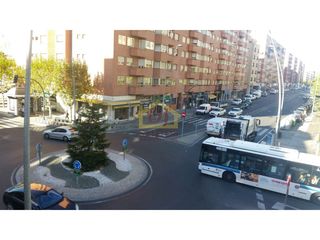 Alquiler Apartamento  Calle maria auxiliadora. Djsantos le ofrece apartamento en alquiler en plena calle maría