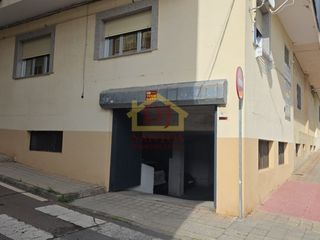 Aparcament cotxe a Plaza Mancha, De La