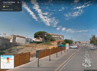 Terreny residencial a Carrer camp rabassa 7. Terreno para edificar local comercial y tres apartamentos con vi