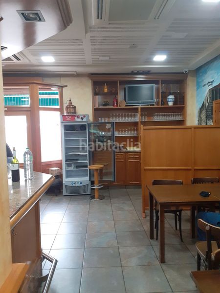 Foto bdeee5ca-5053-4bbf-a555-c3a16637b54d. Traspàs local comercial amb calefacció a Sant Andreu de la Barca