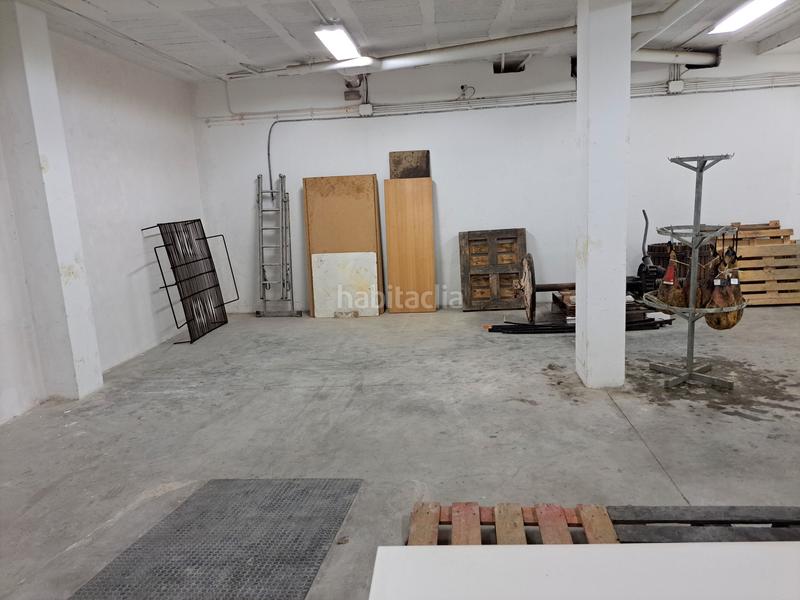 Foto a5521e23-0f8d-4bb6-8e91-19d0b6d54ee6. Local comercial a Vilamarina Viladecans