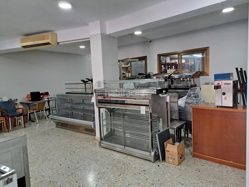 Foto 311c236a-7a42-452e-8073-9cd7ff6a3ccc. Business premise with heating in Centre-Estació Gavà