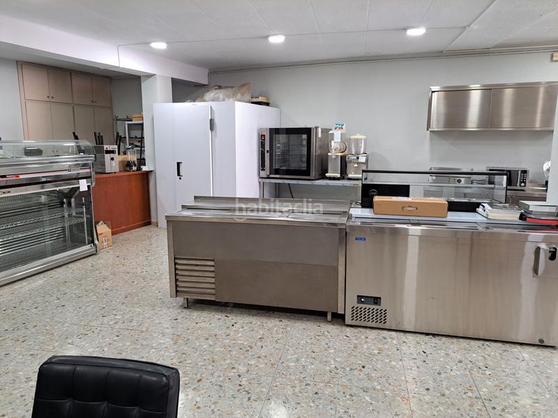 Foto 3588e0a4-3677-48b8-b202-8087083c902f. Business premise with heating in Centre-Estació Gavà