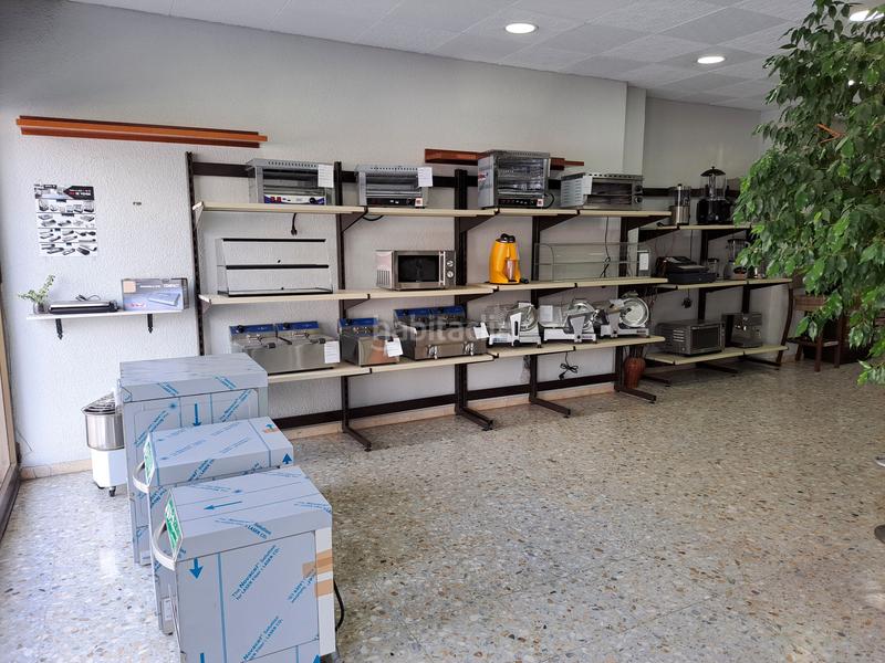 Foto ae7c9898-c1d5-4544-9ede-4523b3c61e3c. Business premise with heating in Centre-Estació Gavà