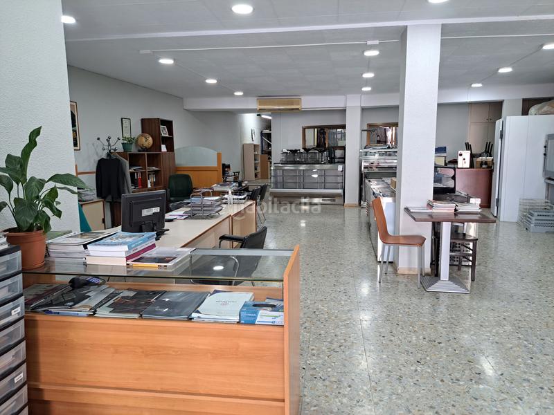 Foto af8a5c3c-fd31-48ec-9f0a-64390df57e6f. Business premise with heating in Centre-Estació Gavà