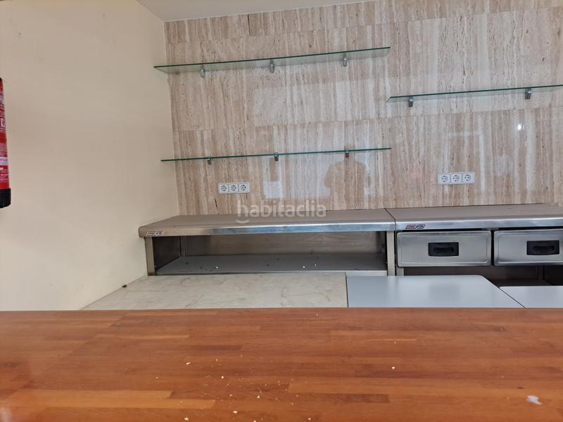 Foto 00d49728-6b21-4245-b07f-3e5a50ea9aa2. Traspàs local comercial amb calefacció a Sant Vicenç dels Horts