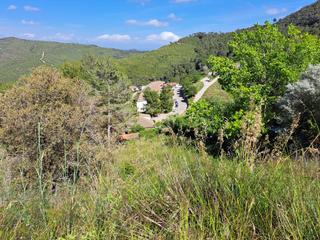 Terrain résidentiel à Avinguda begues 33. Excelente terreno en venta