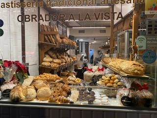 Umzug Geschäftsraum in Barri de les Corts. Estupendo obrador de pan, bollos y pasteles.