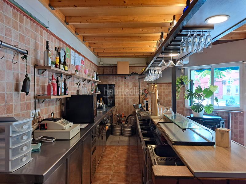 Foto 1c378f24-565a-44a0-8cc1-f28d0d6e3c53. Traspàs local comercial amb calefacció a Riera Cornellà de Llobregat