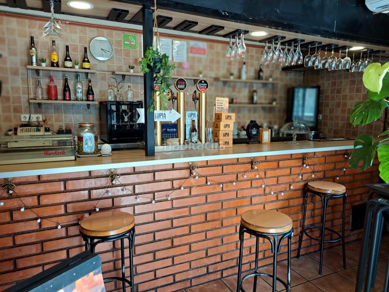 Foto ab272f50-8bd2-4a30-a6c5-ad3b15ca8baf. Trapasso locale commerciale con riscaldamento in Riera Cornellà de Llobregat