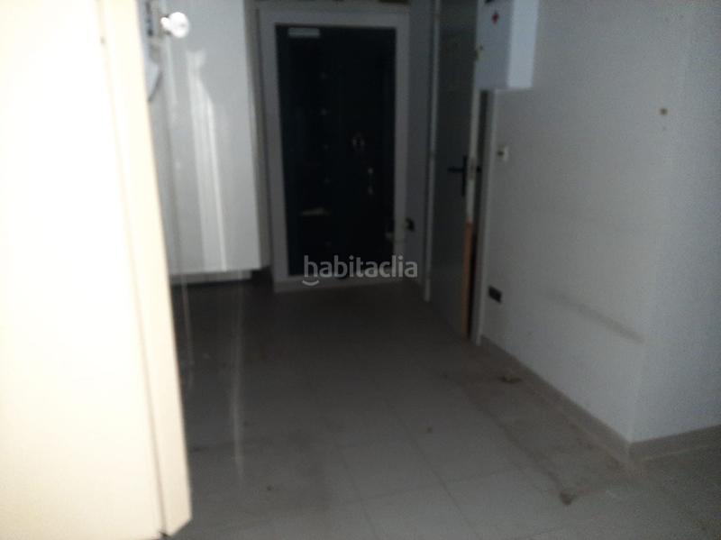 Foto 0433daaf-9a7b-45a6-8d3d-f9a71d1d0ff2. Local comercial en Rontegui-Pormetxeta Barakaldo